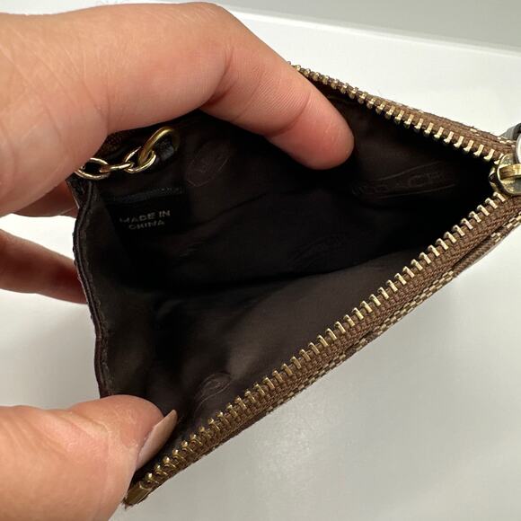 COACH Brown Signature Canvas Coin purse with Keychain - Picture 5 of 5